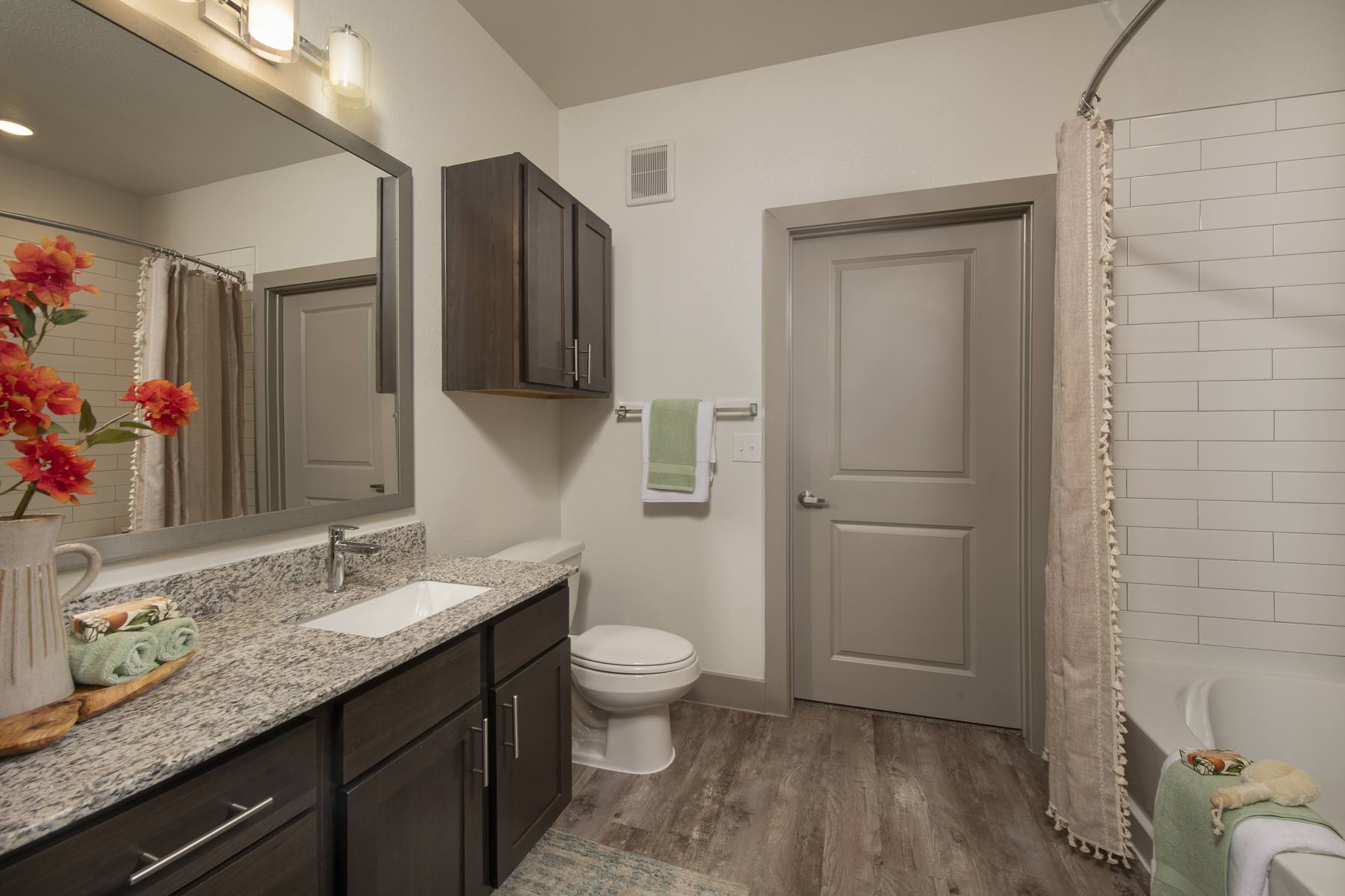 2BR Bathroom
